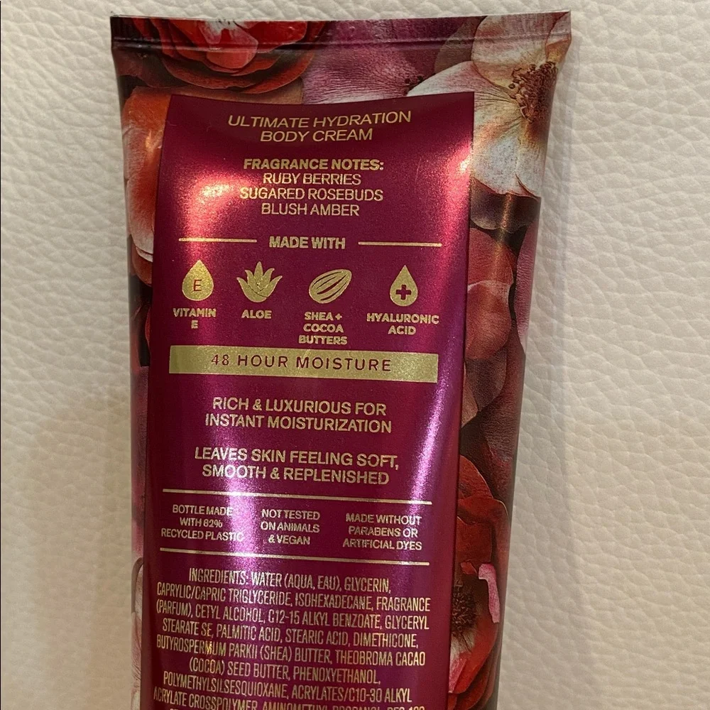 NIB Bath and Body Works Full Size Covered In Roses Shower Gel and Body Cream Set